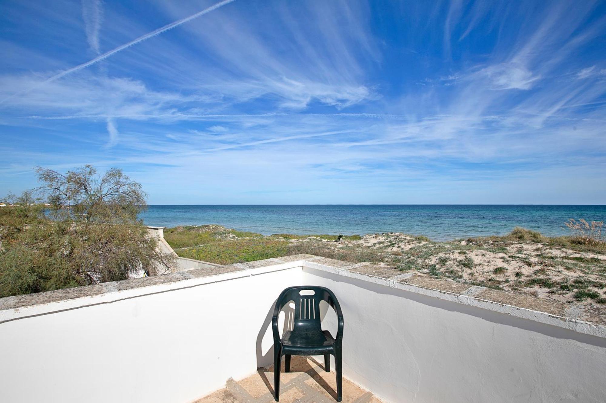 Villa Dei Fanti On The Sandy Beach - Happy Rentals Lecce Eksteriør billede