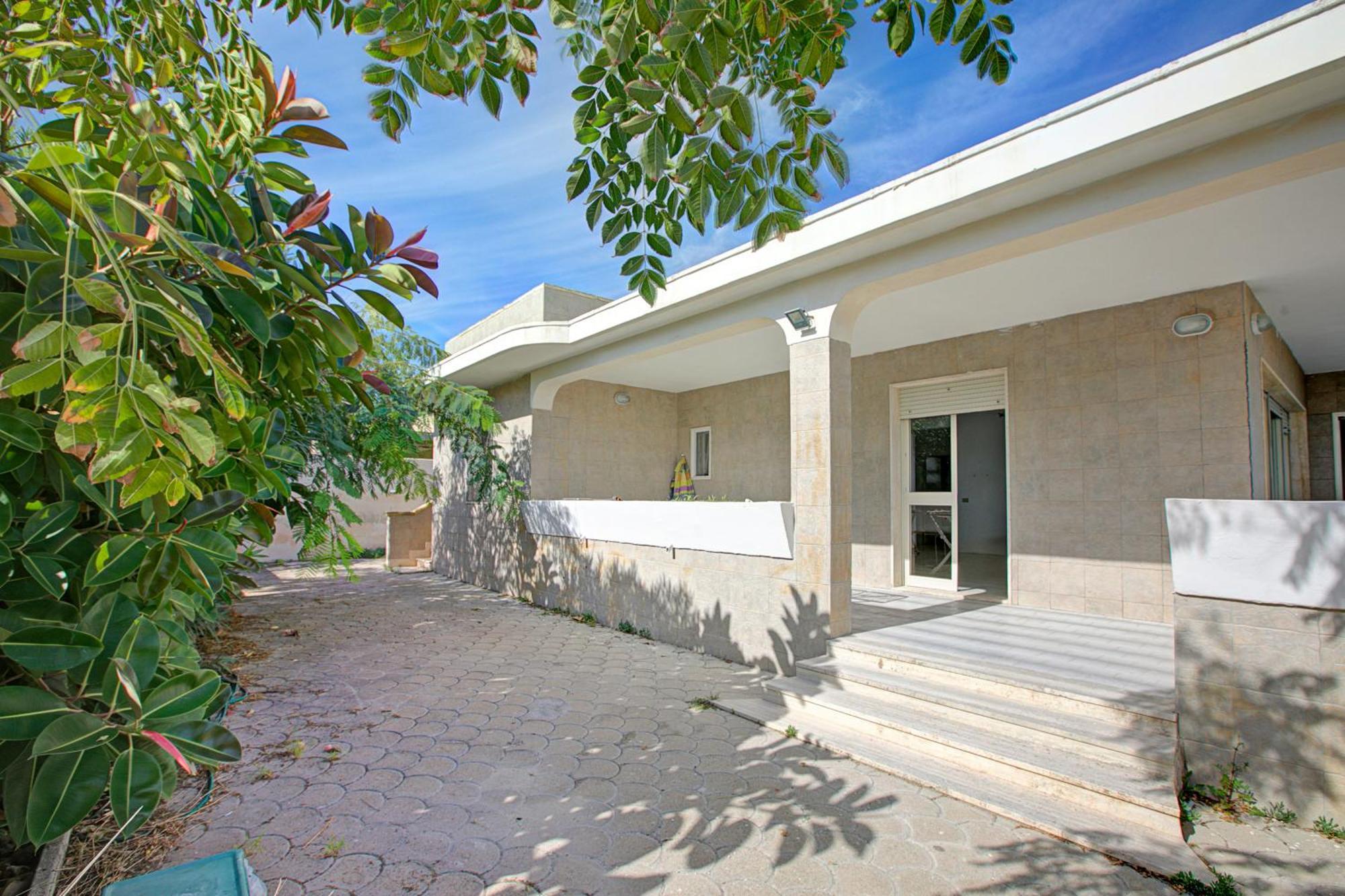 Villa Dei Fanti On The Sandy Beach - Happy Rentals Lecce Eksteriør billede